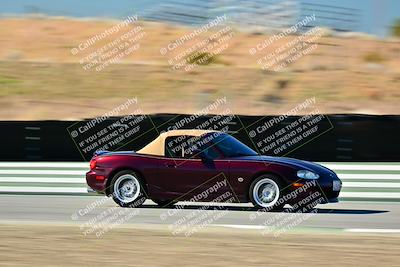 media/Dec-13-2025-Extreme Speed (Sat) [[d129ecb0b9]]/Beginner/Session 1 (Turn 2)/